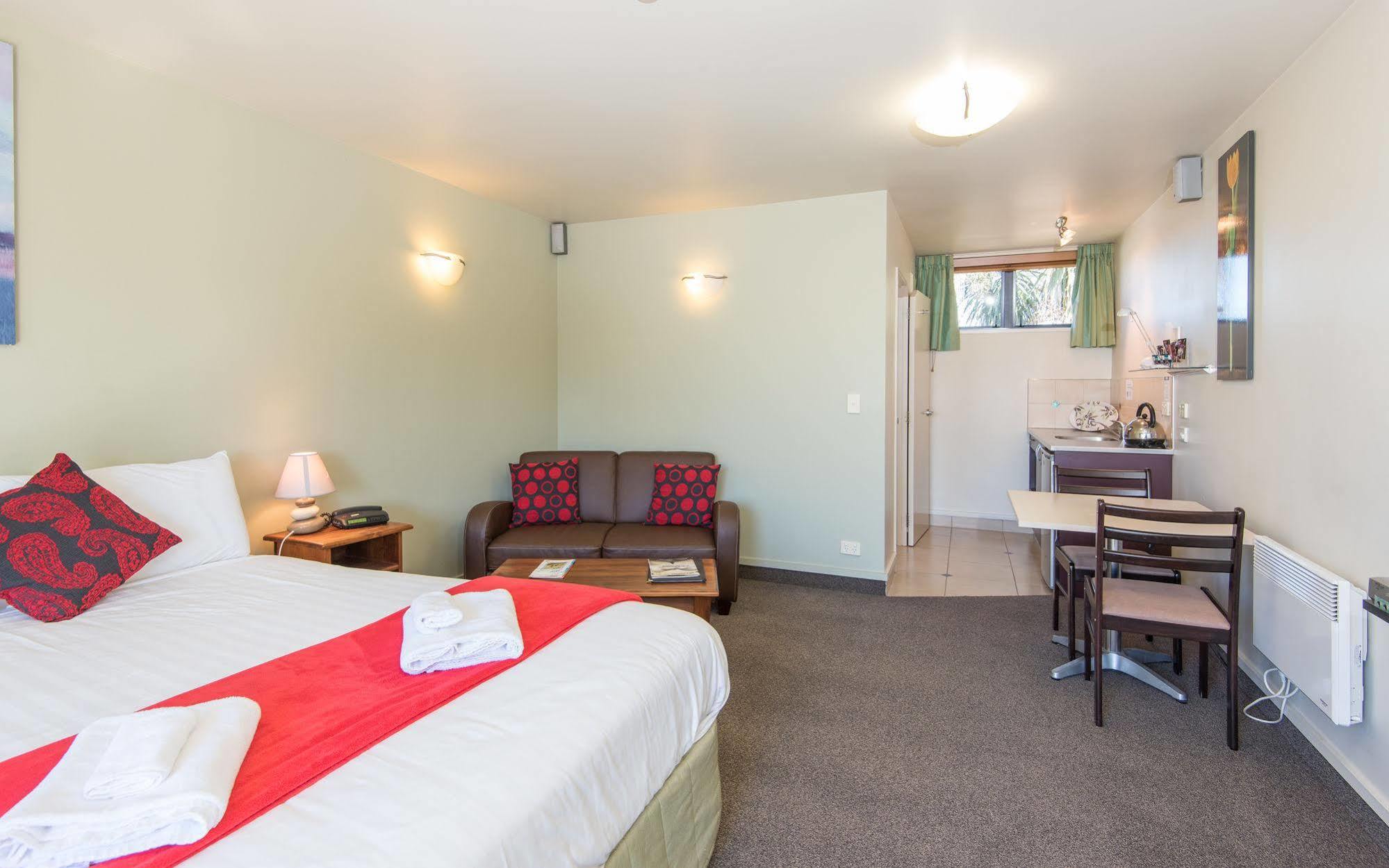 Gladstone Motel Richmond Extérieur photo